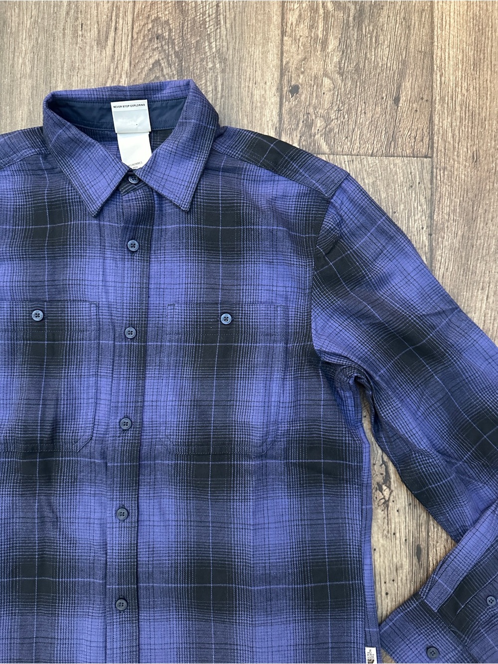 The North Face Organic Flannel Shirt Men’s Size S Purple